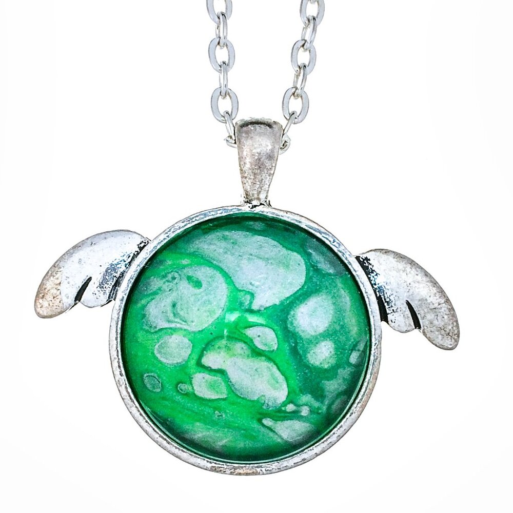 Handmade Abstract Pendant Necklace – Green & Silver in a Turtle Silver Frame